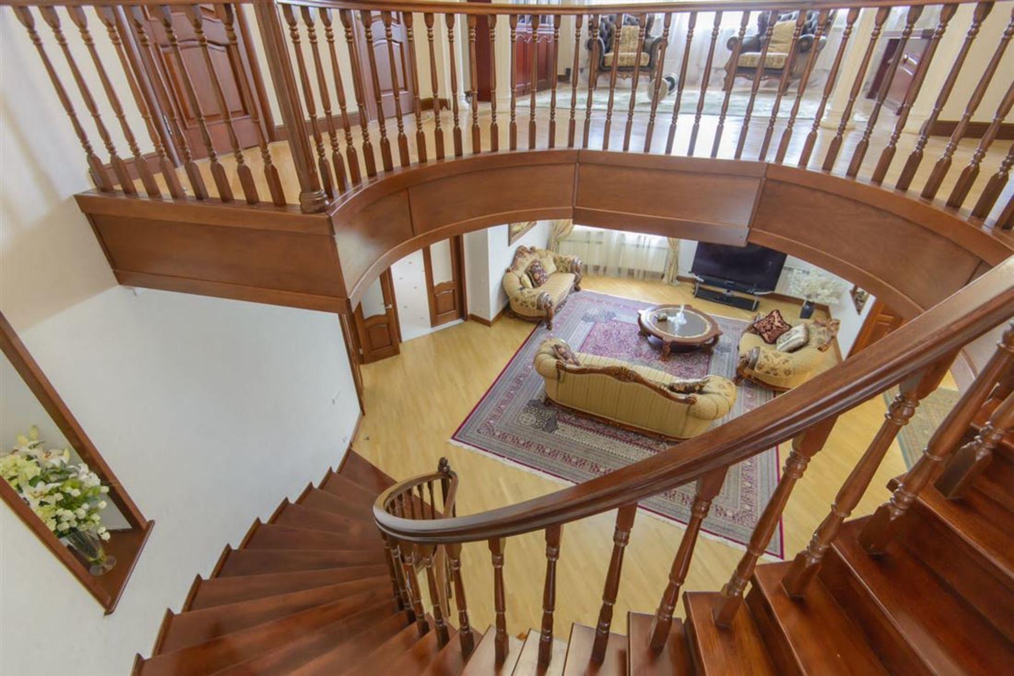 Купить дачу, дом, коттедж за 75 000 000 рублей на ул Башкирская