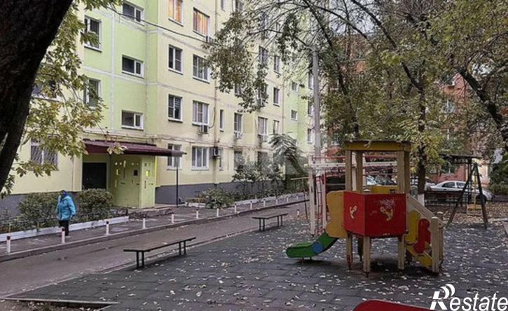 1-комн квартира б-р Комарова, 30/2,  д. 30/2