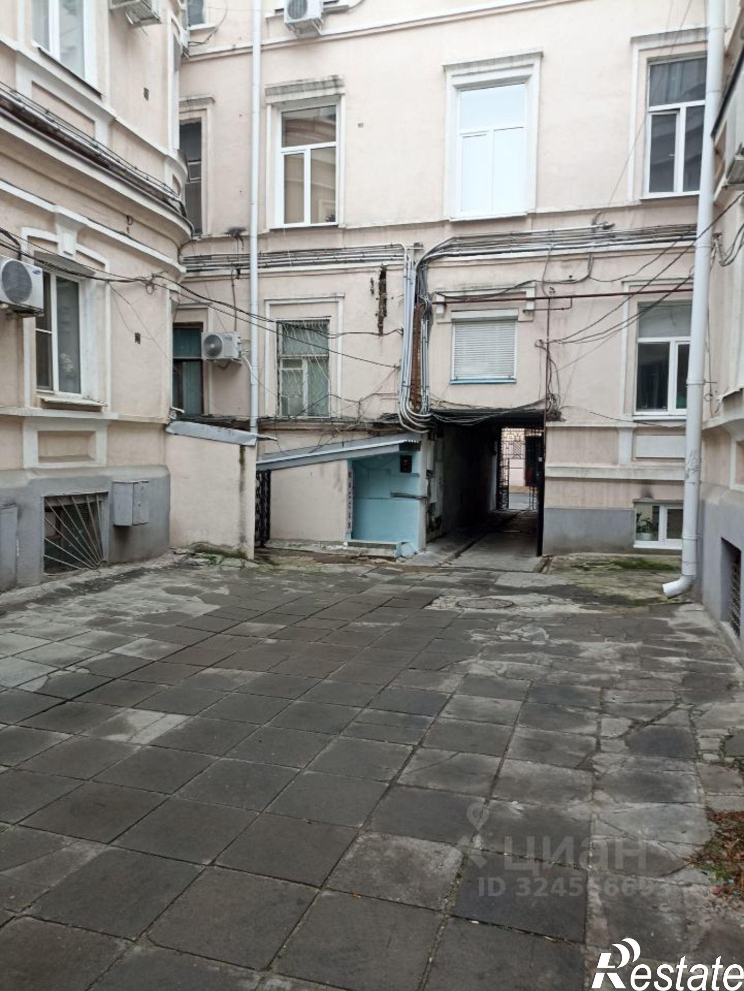 Сдать комнату за 18 000 рублей на Газетный переулок, 50