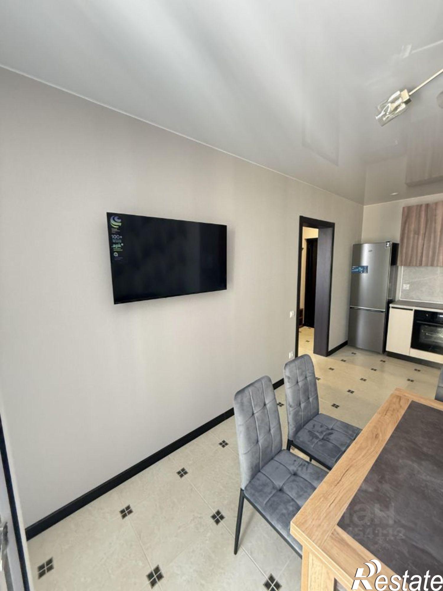 Сдать квартиру за 35 000 рублей на ул Ткачева, 21