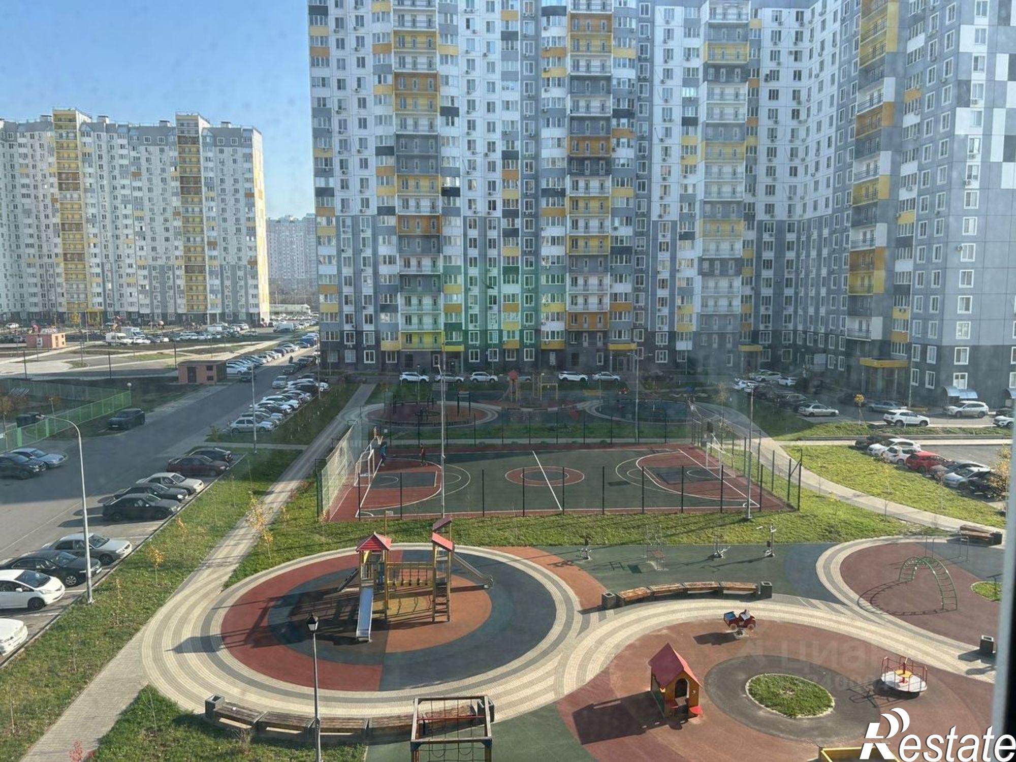 Сдать квартиру за 25 000 рублей на улица Ткачёва, 42 с1