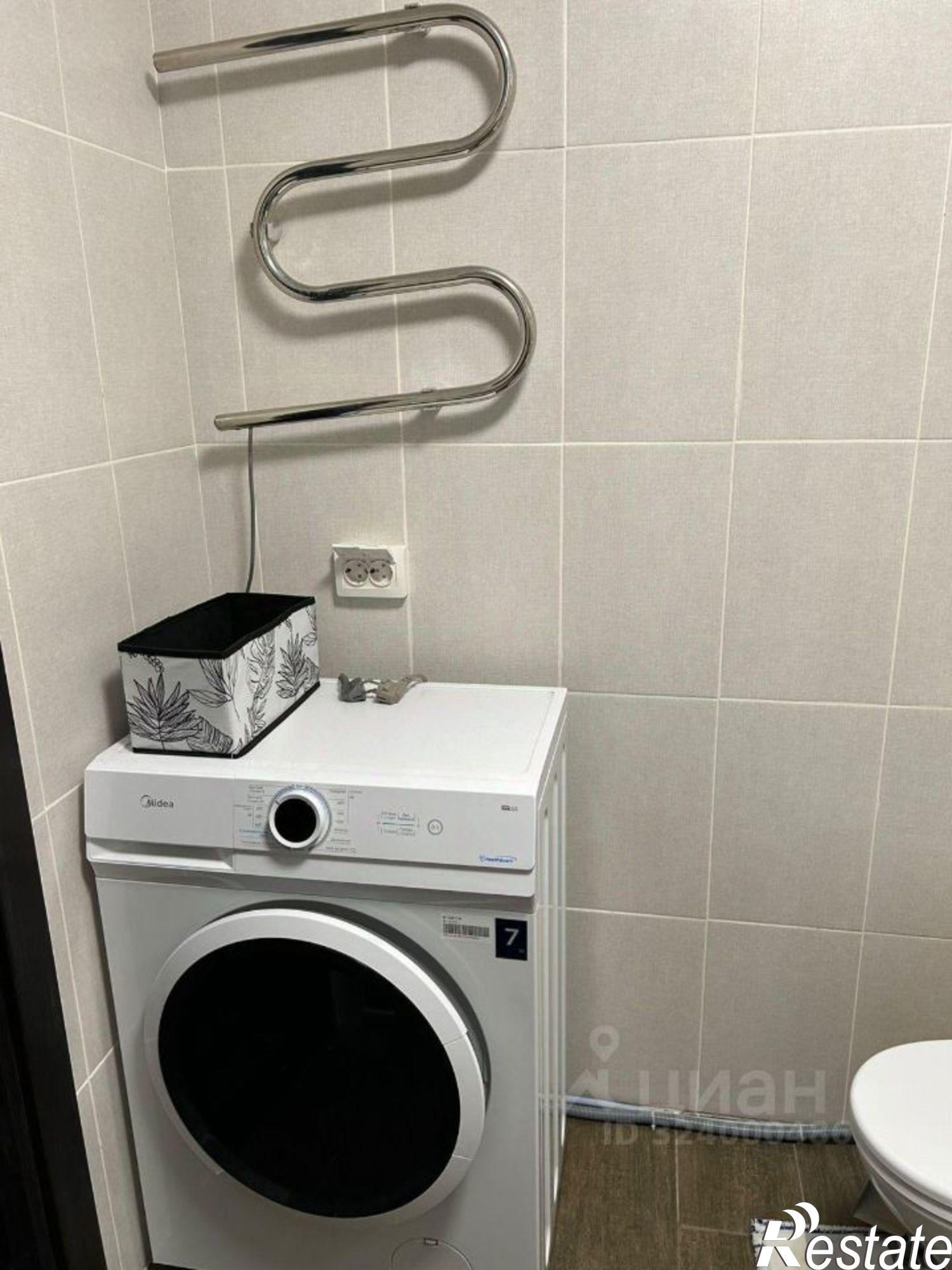 Сдать квартиру за 25 000 рублей на улица Ткачёва, 42 с1