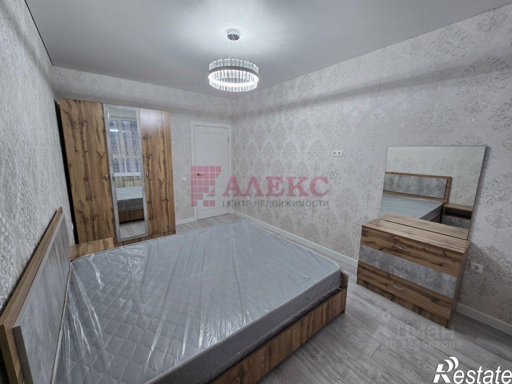 Сдать квартиру за 50 000 рублей на ул Бориса Слюсаря, 23