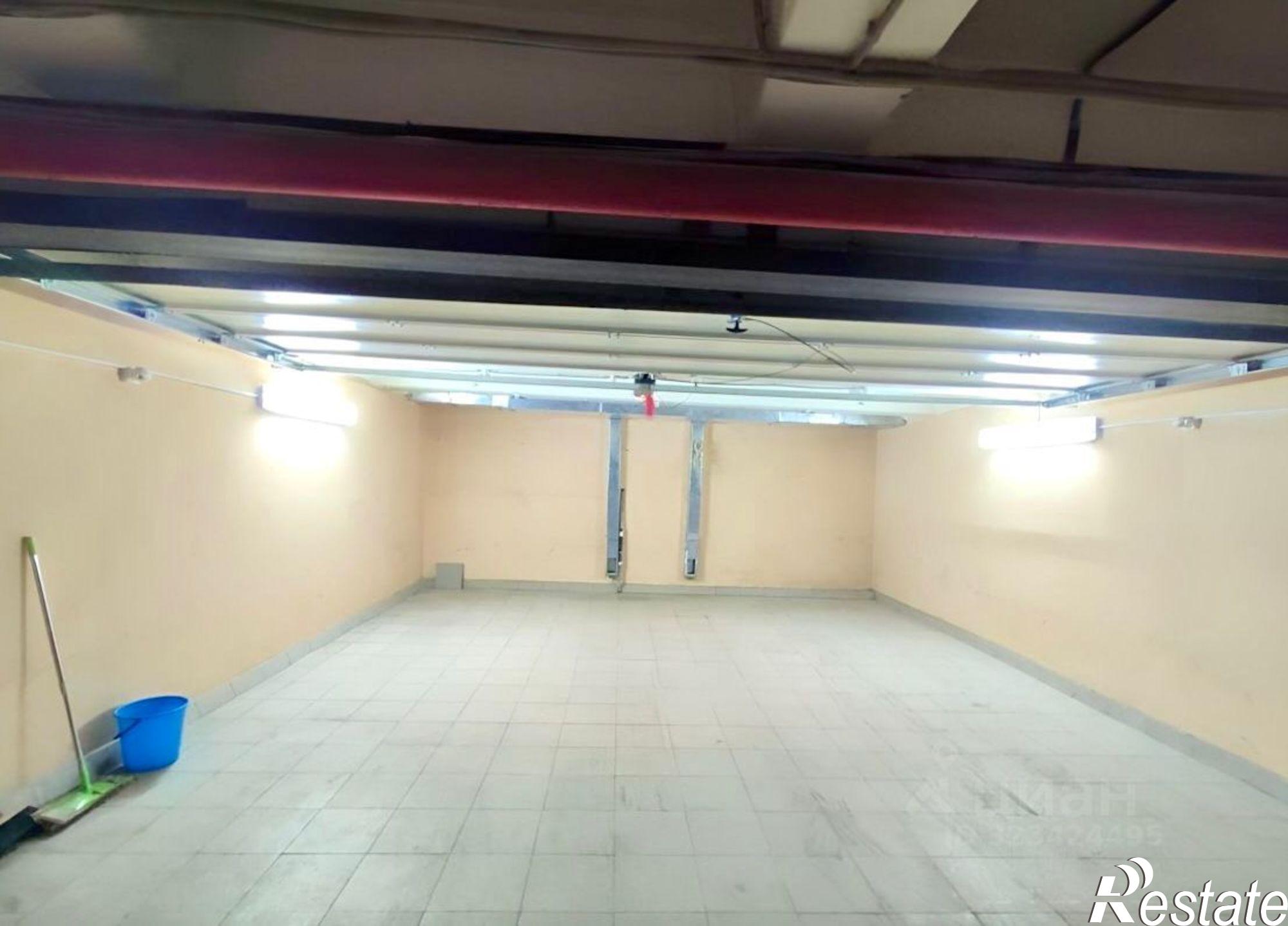 Сдать гараж, место в паркинге за 10 000 рублей на ул Суворова, 59