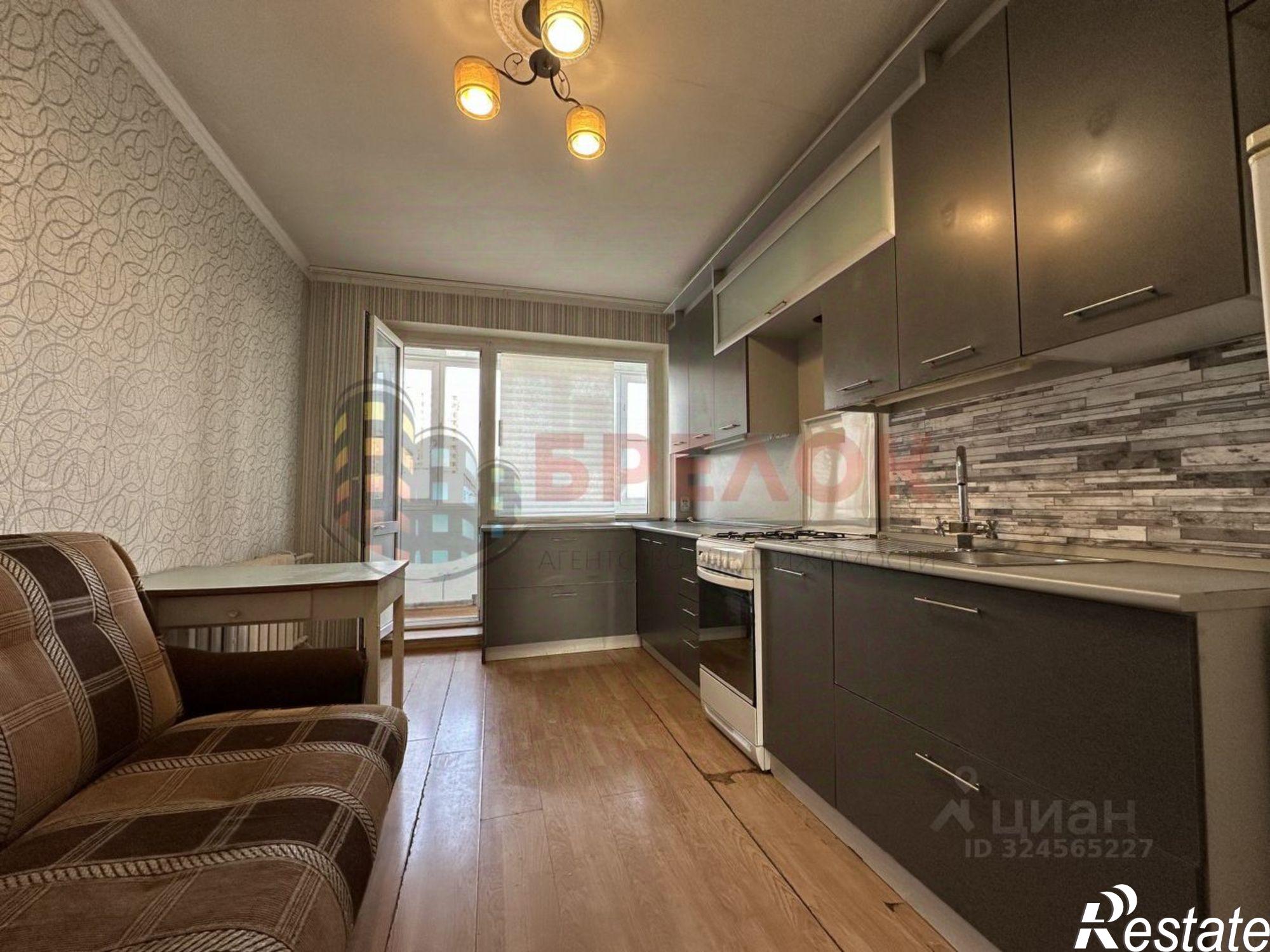 Купить квартиру за 4 800 000 рублей на б-р Комарова, 12/2а