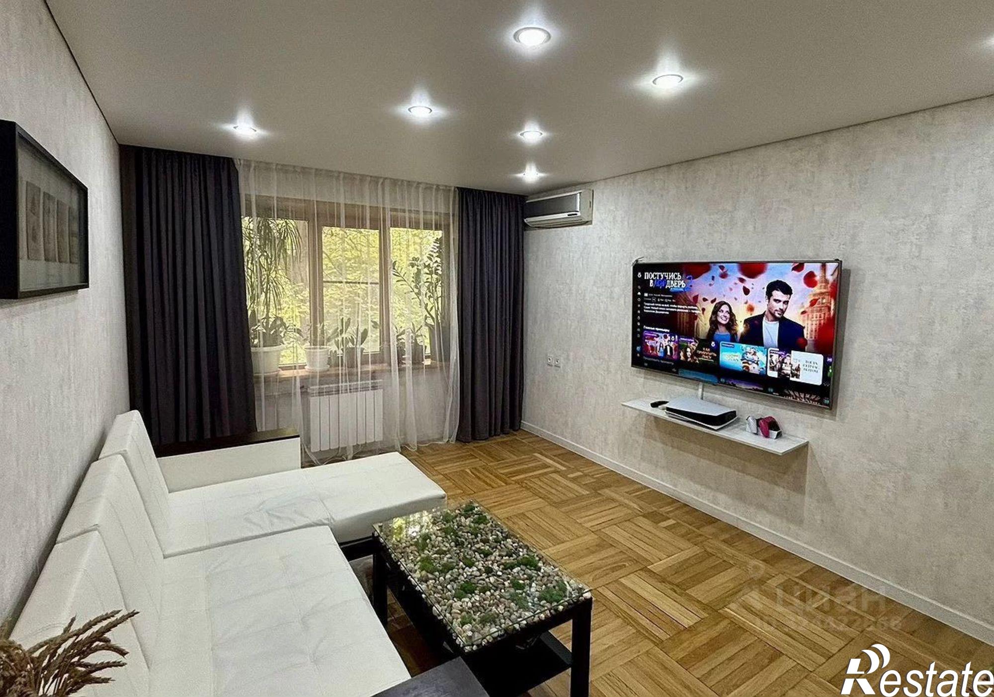 Купить квартиру за 8 900 000 рублей на ул Зорге, 27/3