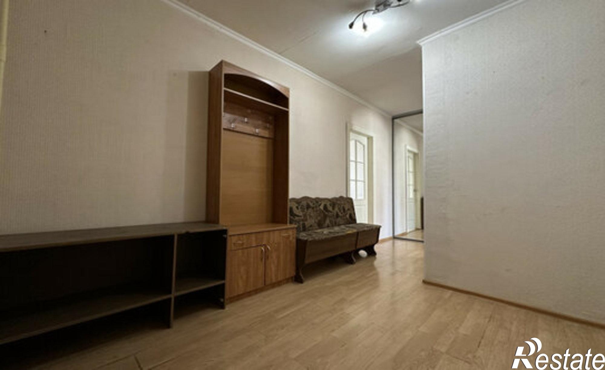 Купить квартиру за 4 800 000 рублей на б-р Комарова, 12/2а