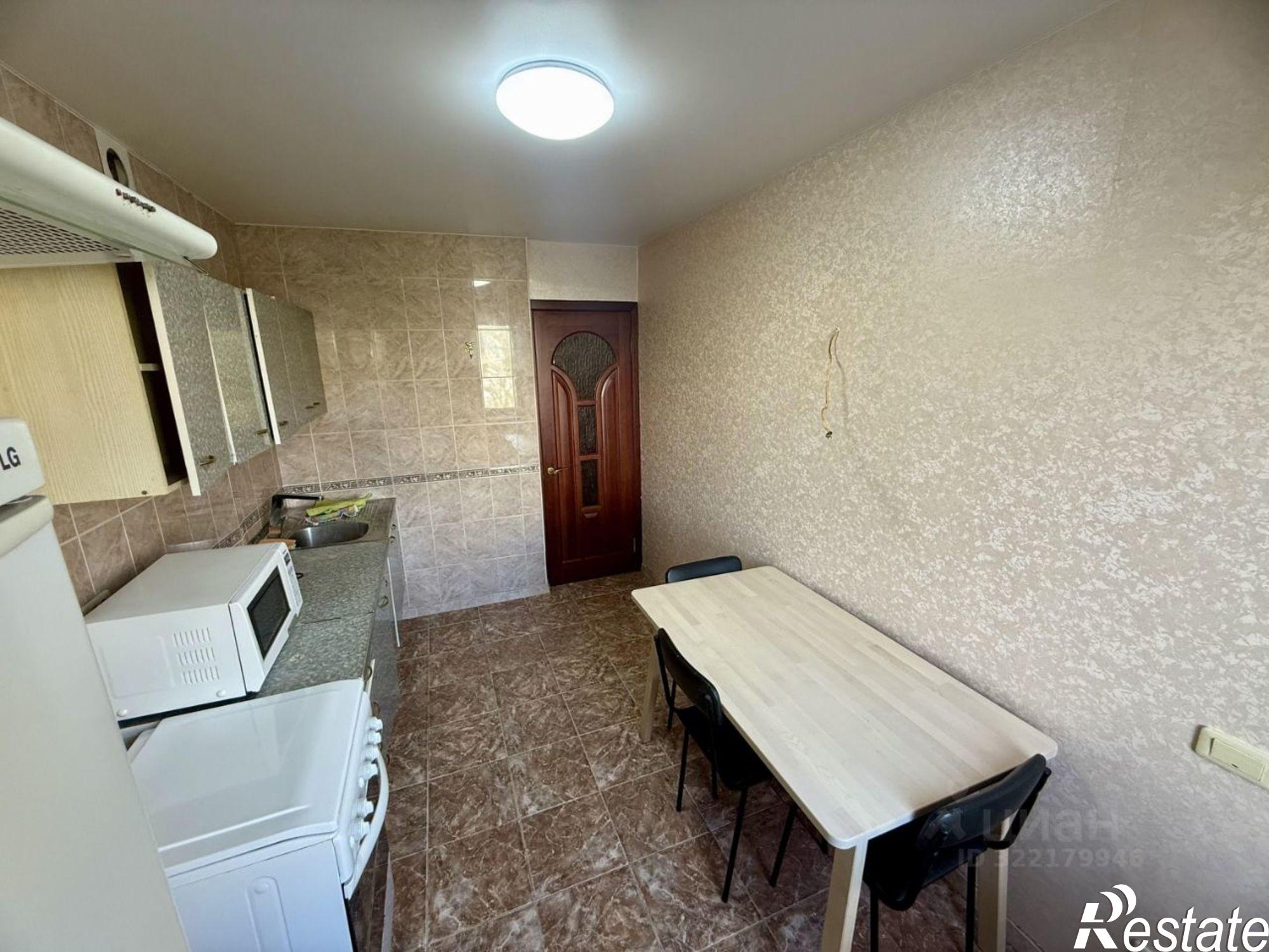 Купить квартиру за 6 650 000 рублей на проспект Стачки, 208