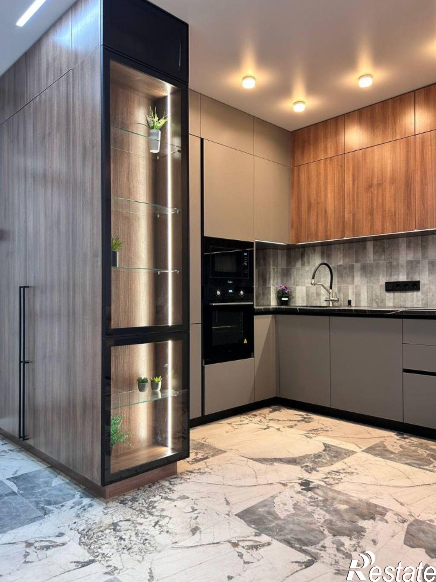 Купить квартиру за 13 300 000 рублей на Ворошиловский проспект, 82/4