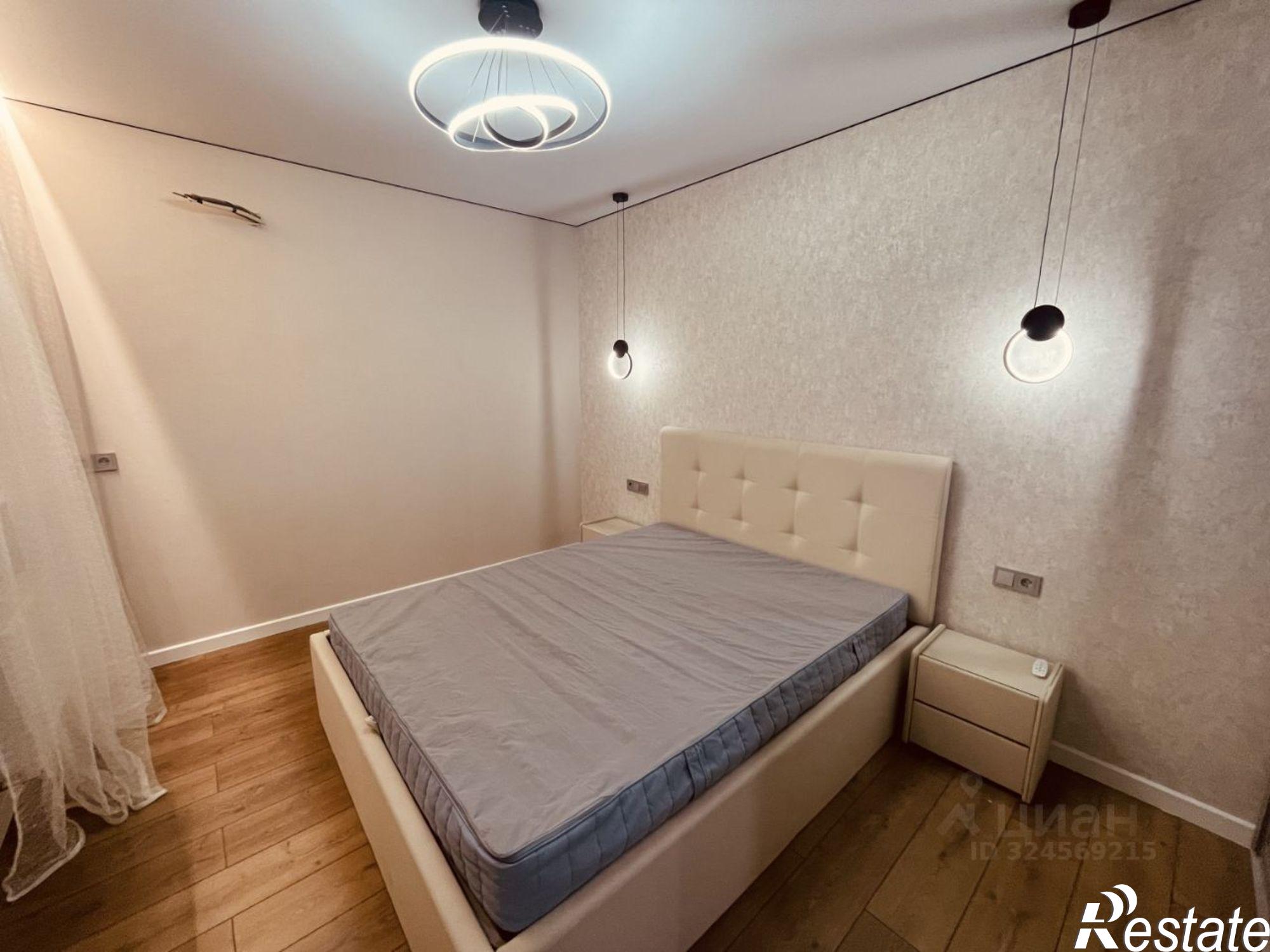 Купить квартиру за 10 700 000 рублей на проспект Соколова, 72