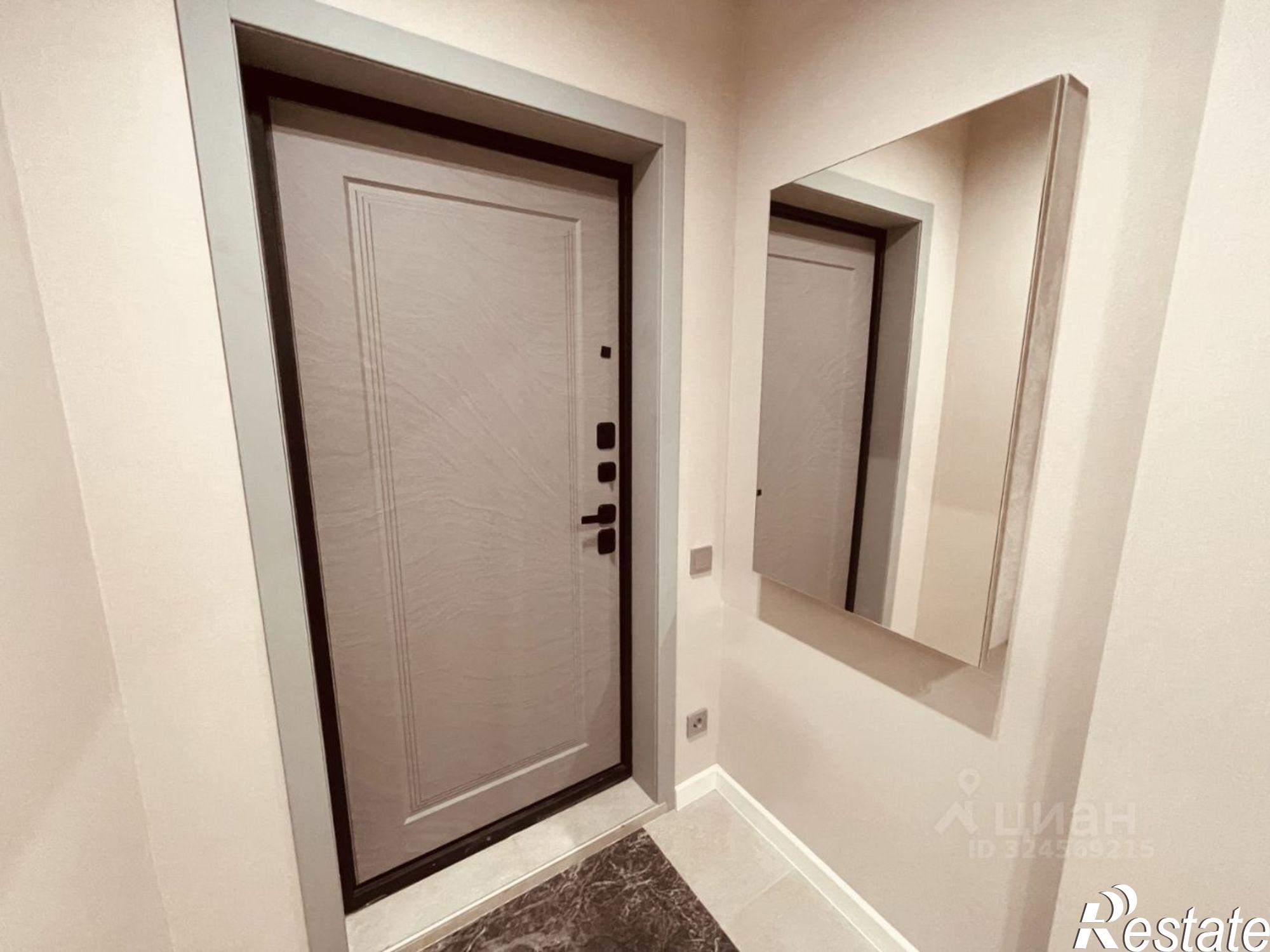 Купить квартиру за 10 700 000 рублей на проспект Соколова, 72