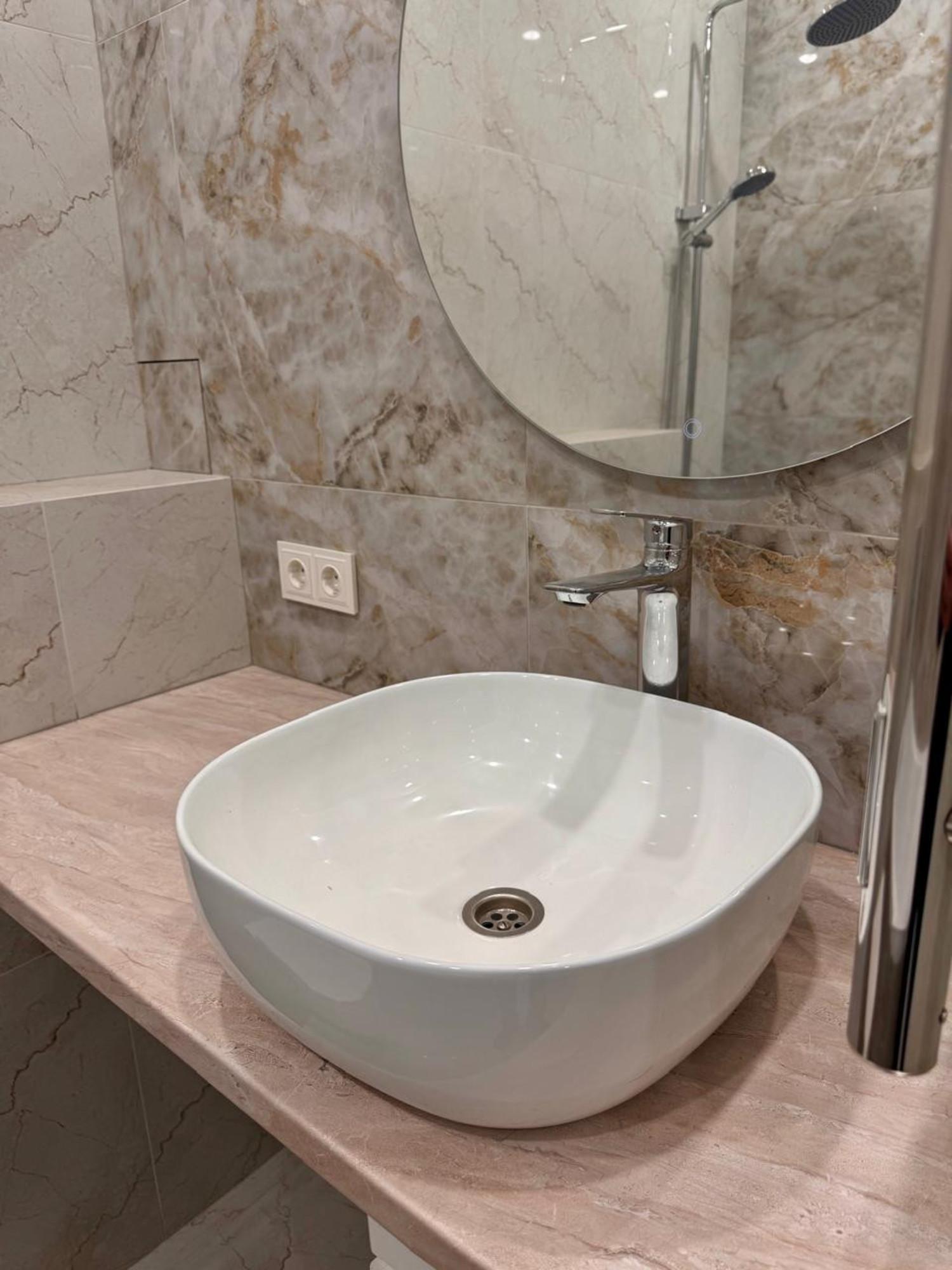 Купить квартиру за 5 500 000 рублей на Берберовская ул., 4