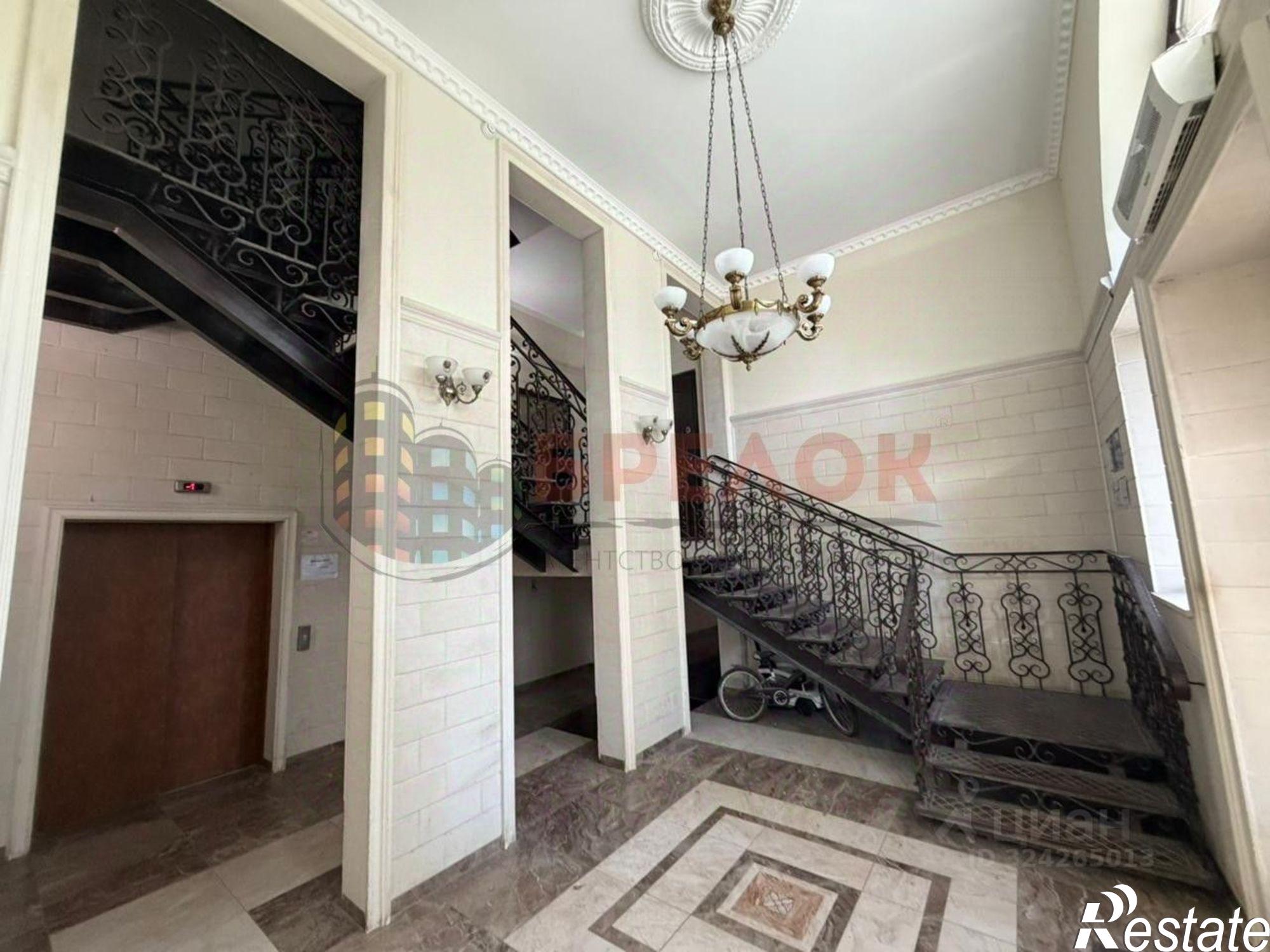 Купить квартиру за 12 000 000 рублей на 20-я линия, 13