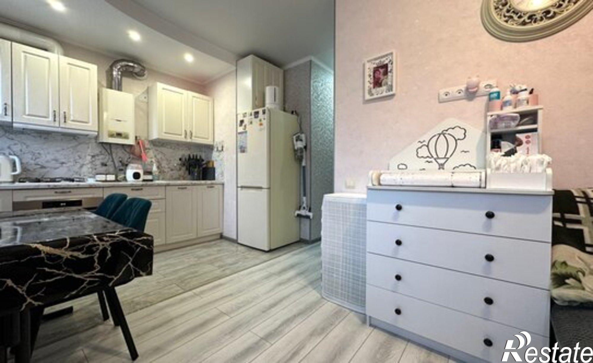 Купить квартиру за 4 200 000 рублей на ул Симферопольская, 69