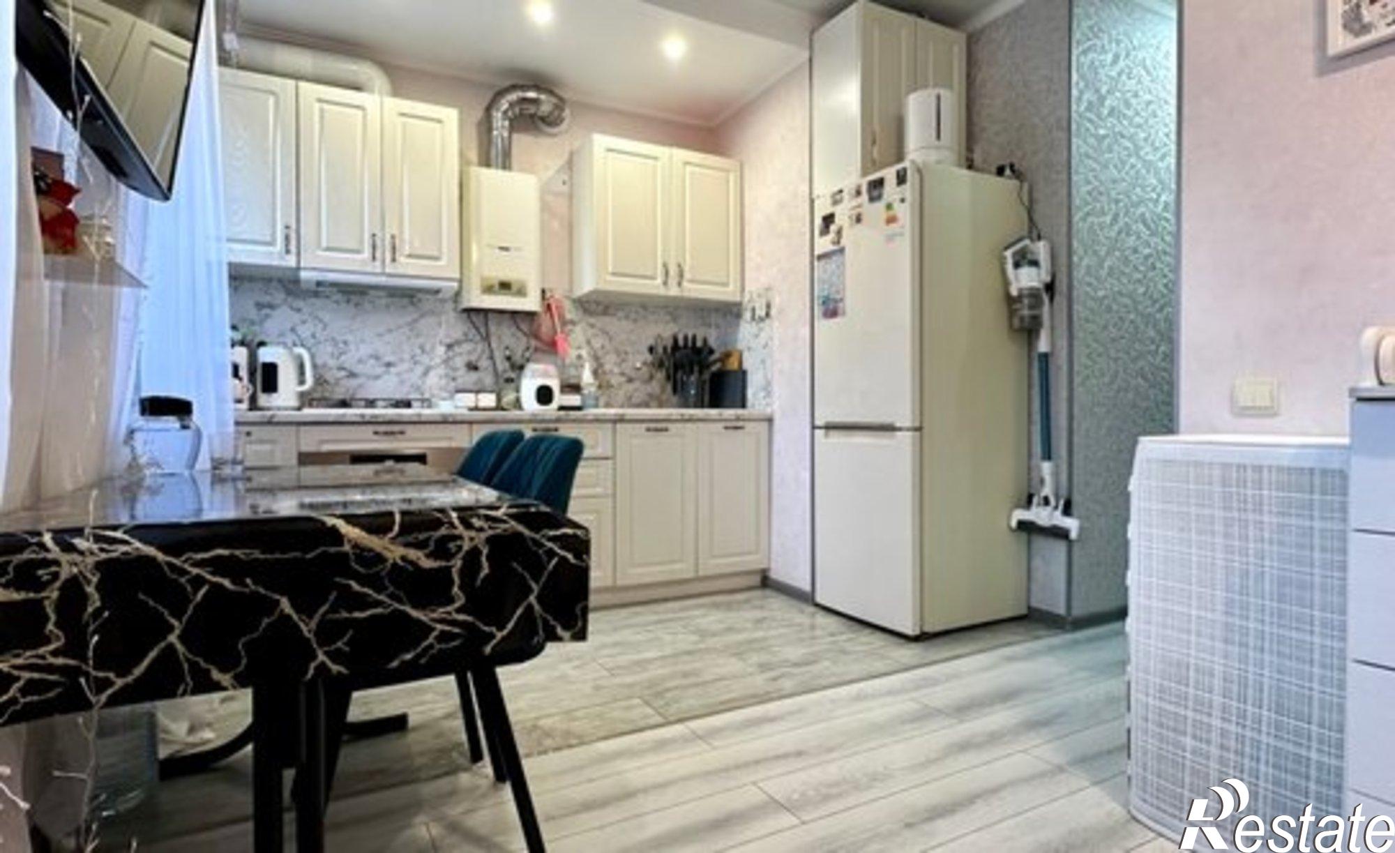 Купить квартиру за 4 200 000 рублей на ул Симферопольская, 69