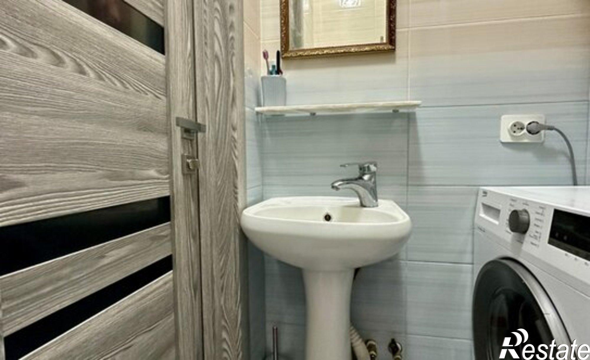 Купить квартиру за 4 200 000 рублей на ул Симферопольская, 69