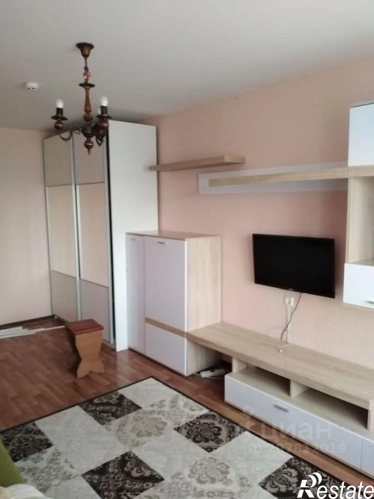 Сдать квартиру за 18 000 рублей на ул Платона Кляты, 17