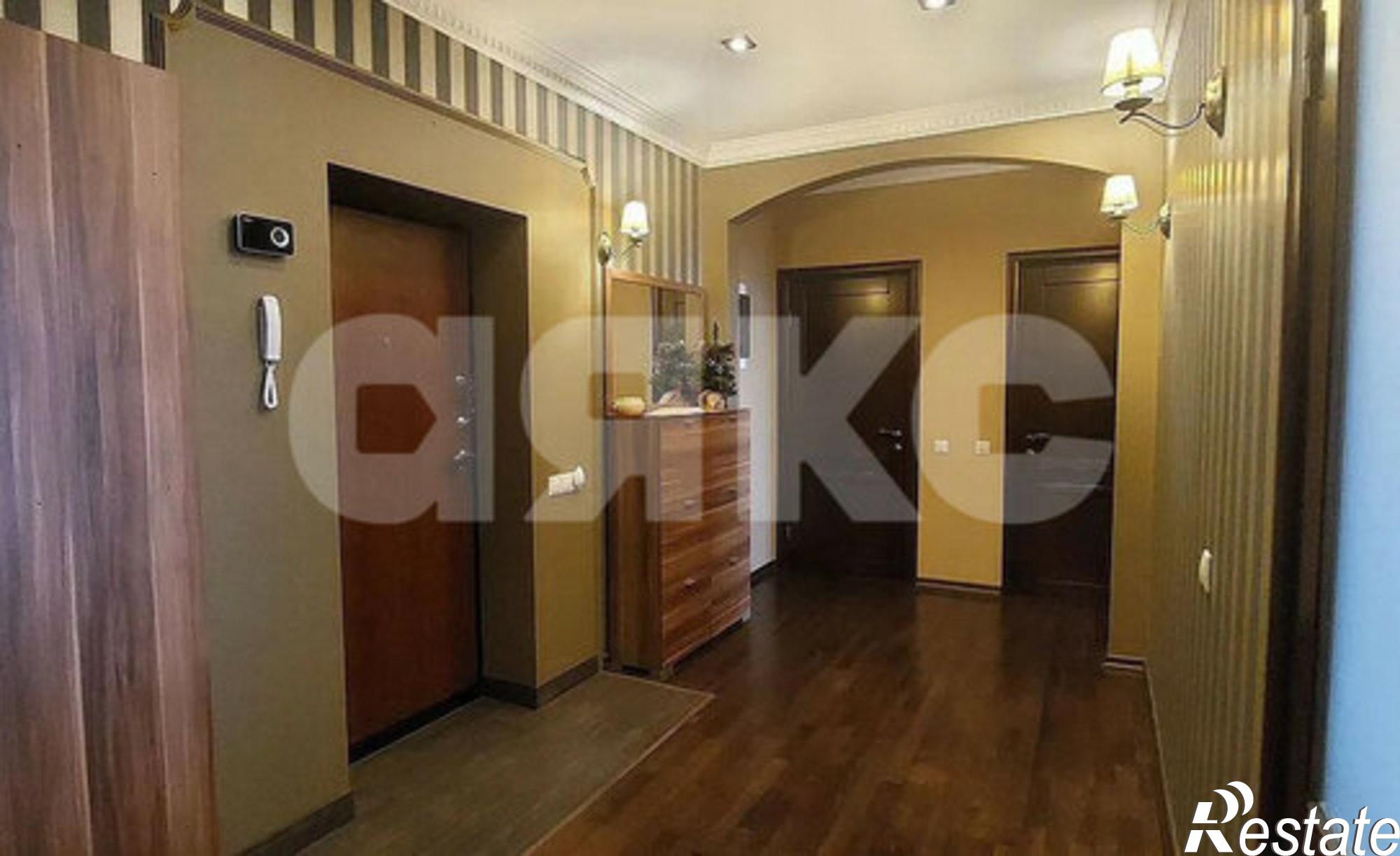 Купить квартиру за 18 000 000 рублей на пр-кт Королева, 19