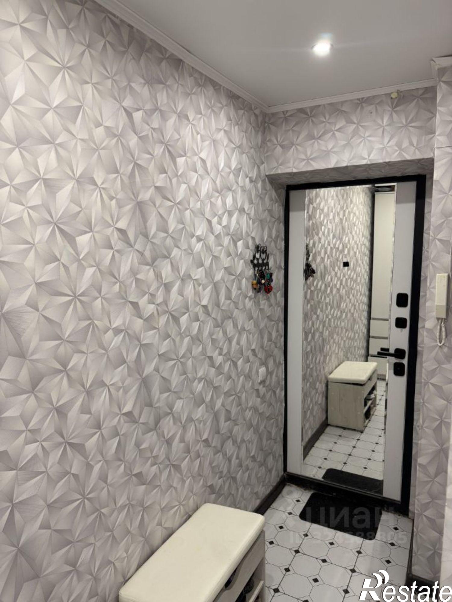 Купить квартиру за 5 400 000 рублей на улица Каяни, 17/6