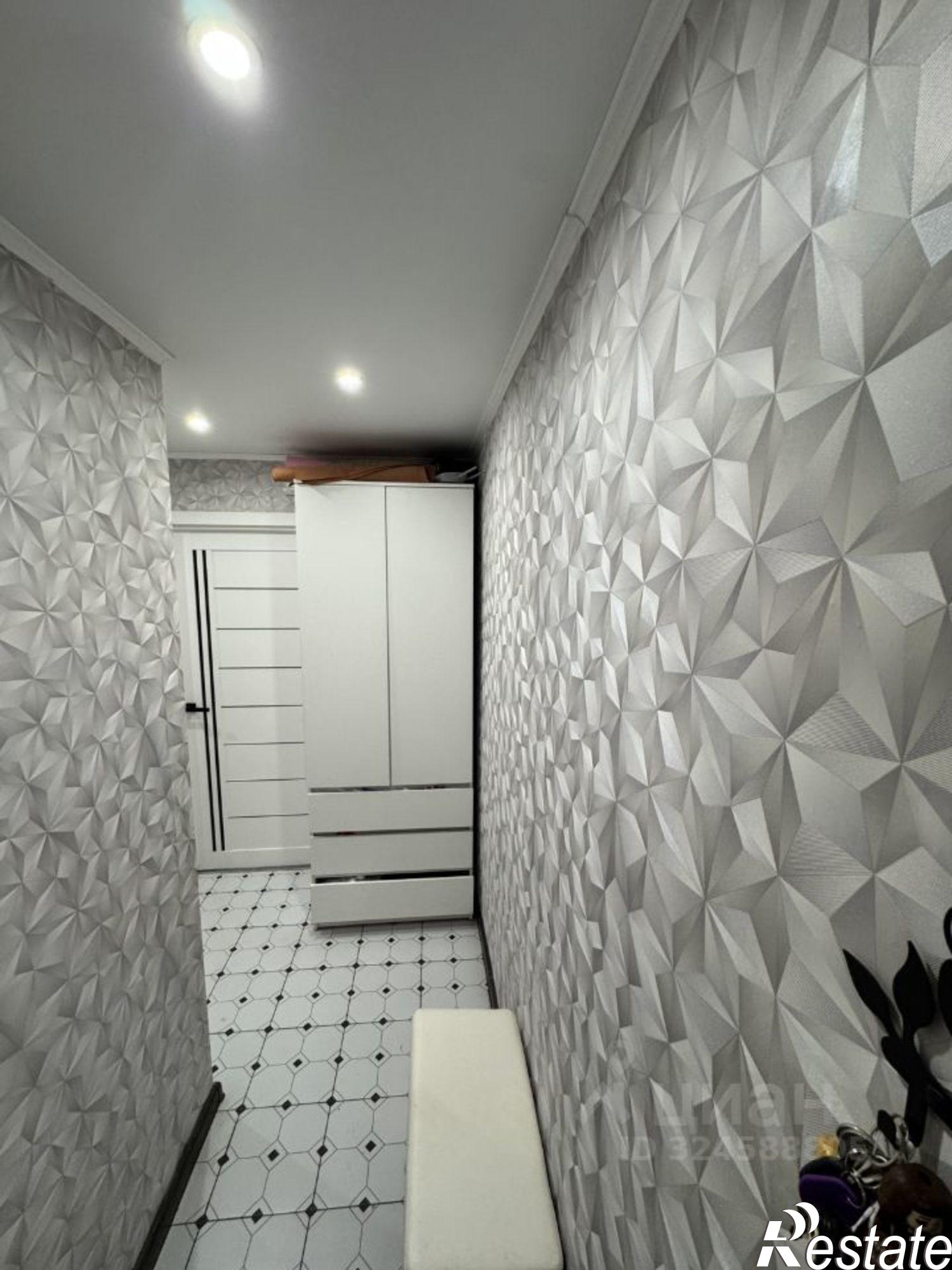 Купить квартиру за 5 400 000 рублей на улица Каяни, 17/6