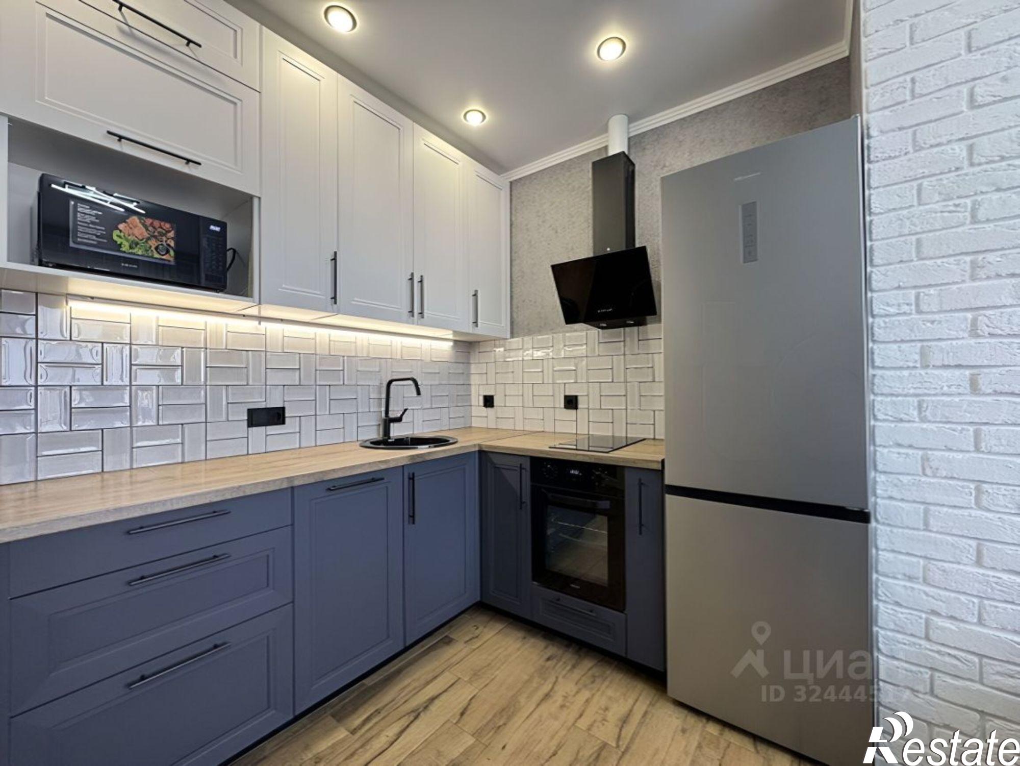 Купить квартиру за 8 000 000 рублей на 1-я Баррикадная улица, 24 с2