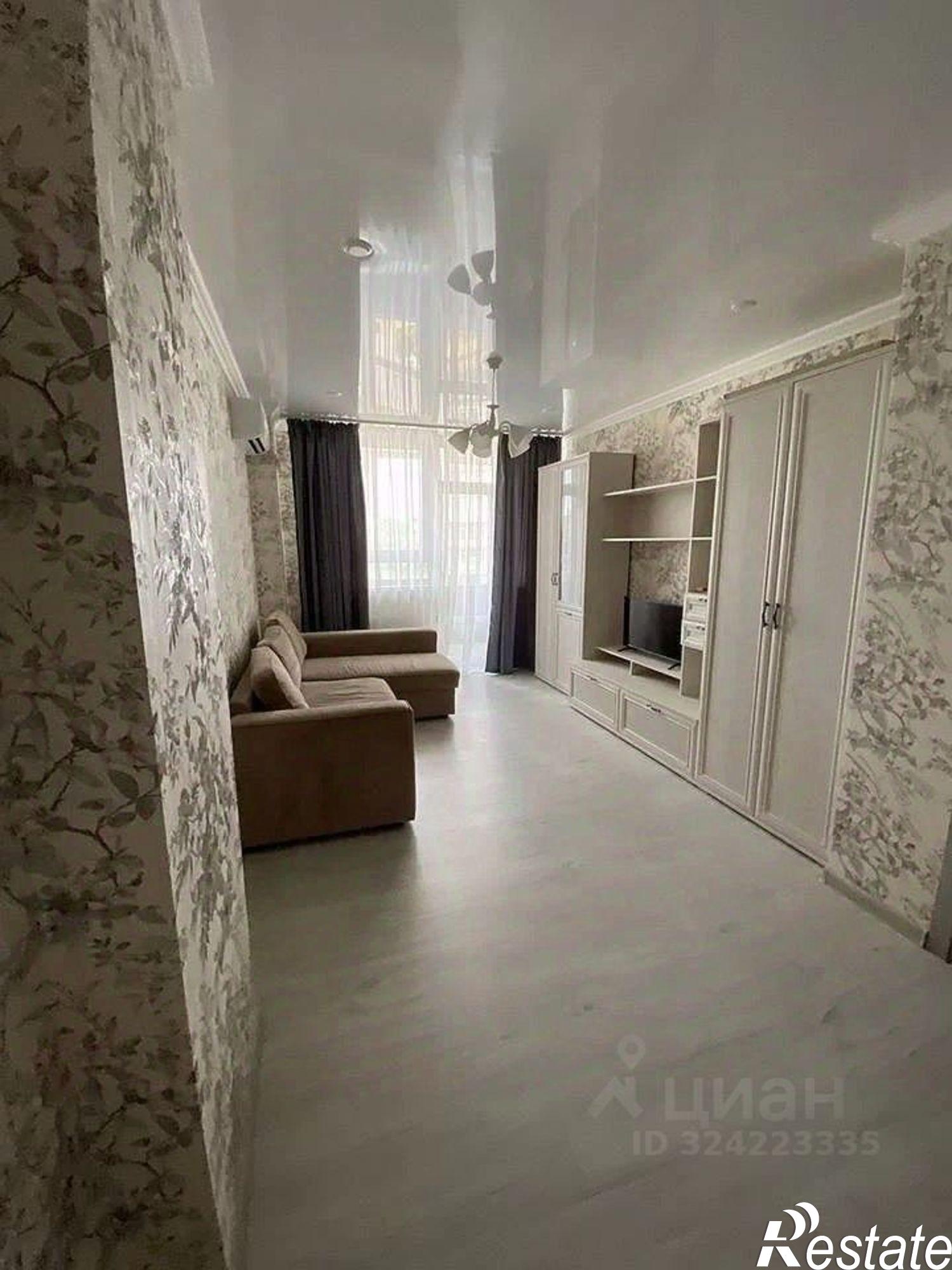 Сдать квартиру за 26 000 рублей на бульвар Комарова, 1И с3