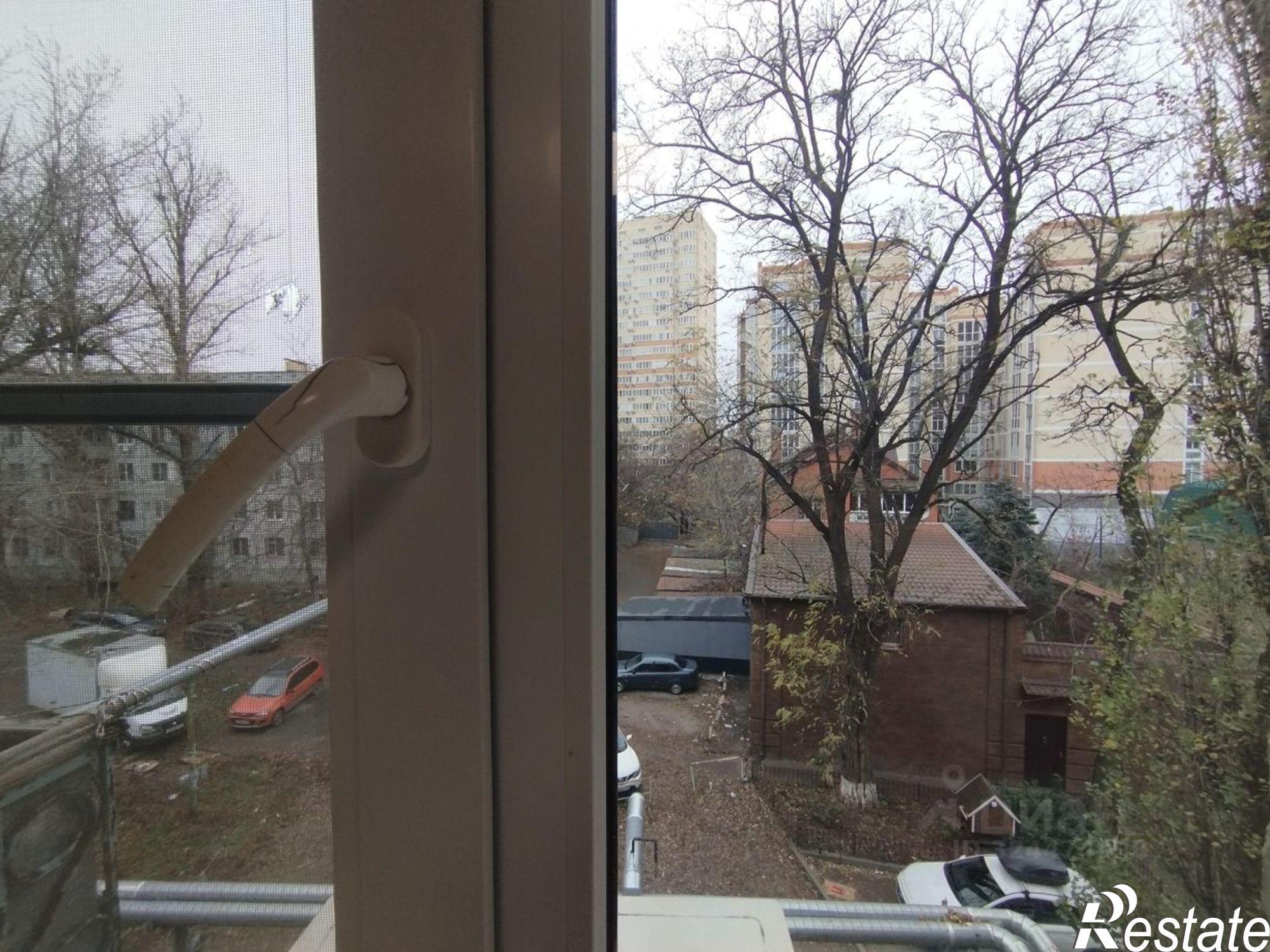 Сдать квартиру за 25 000 рублей на проспект Стачки, 20