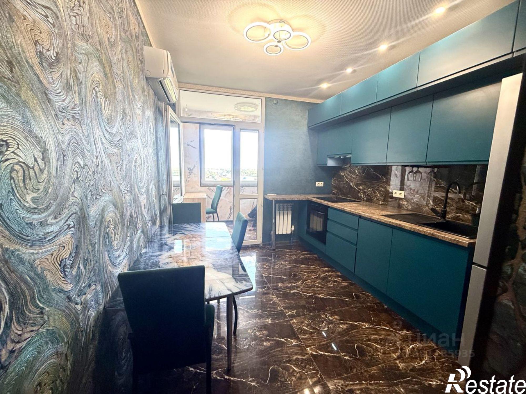 Сдать квартиру за 33 000 рублей на Береговая улица, 73 с1