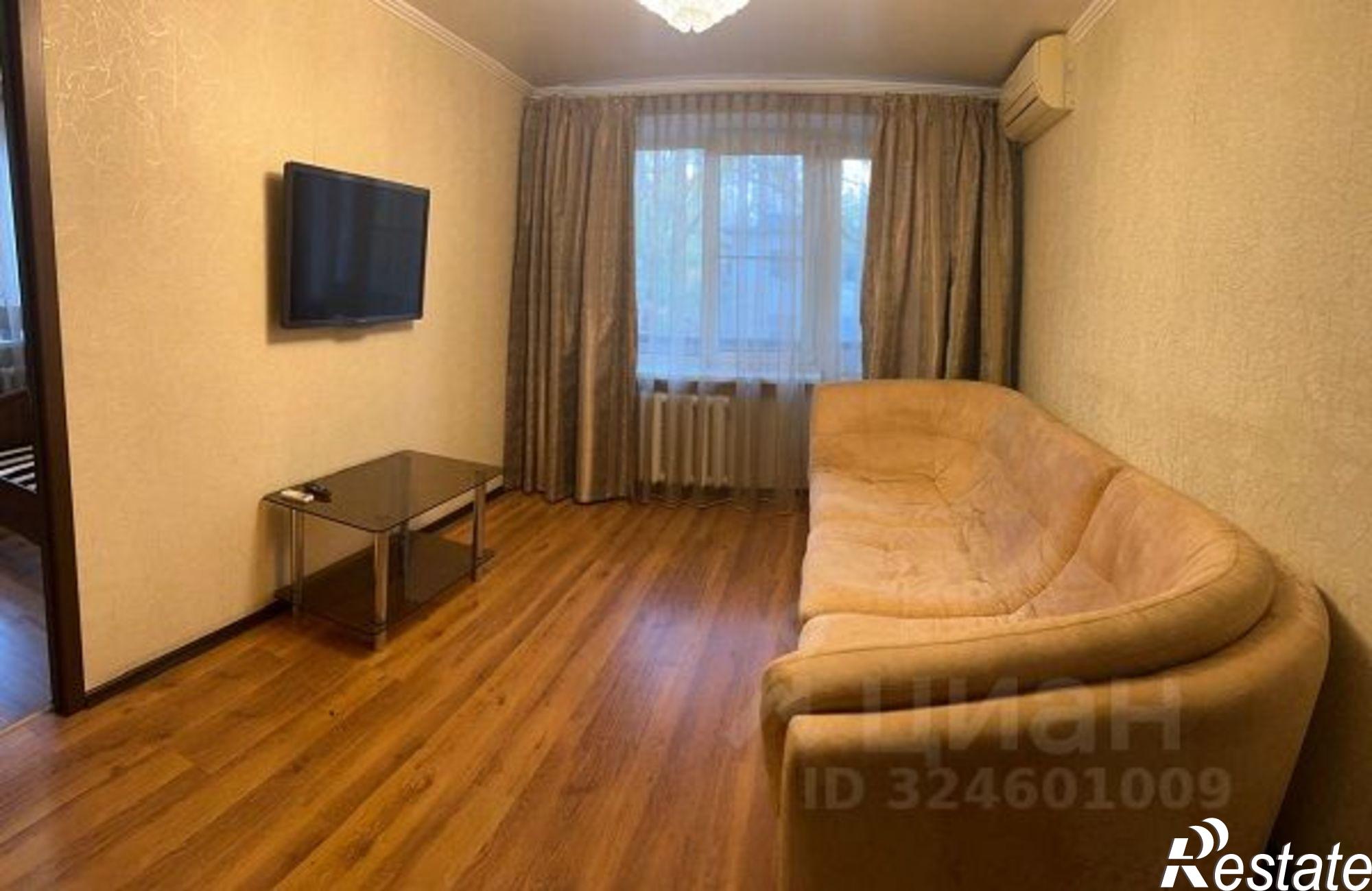 Сдать квартиру за 35 000 рублей на улица Оганова, 10