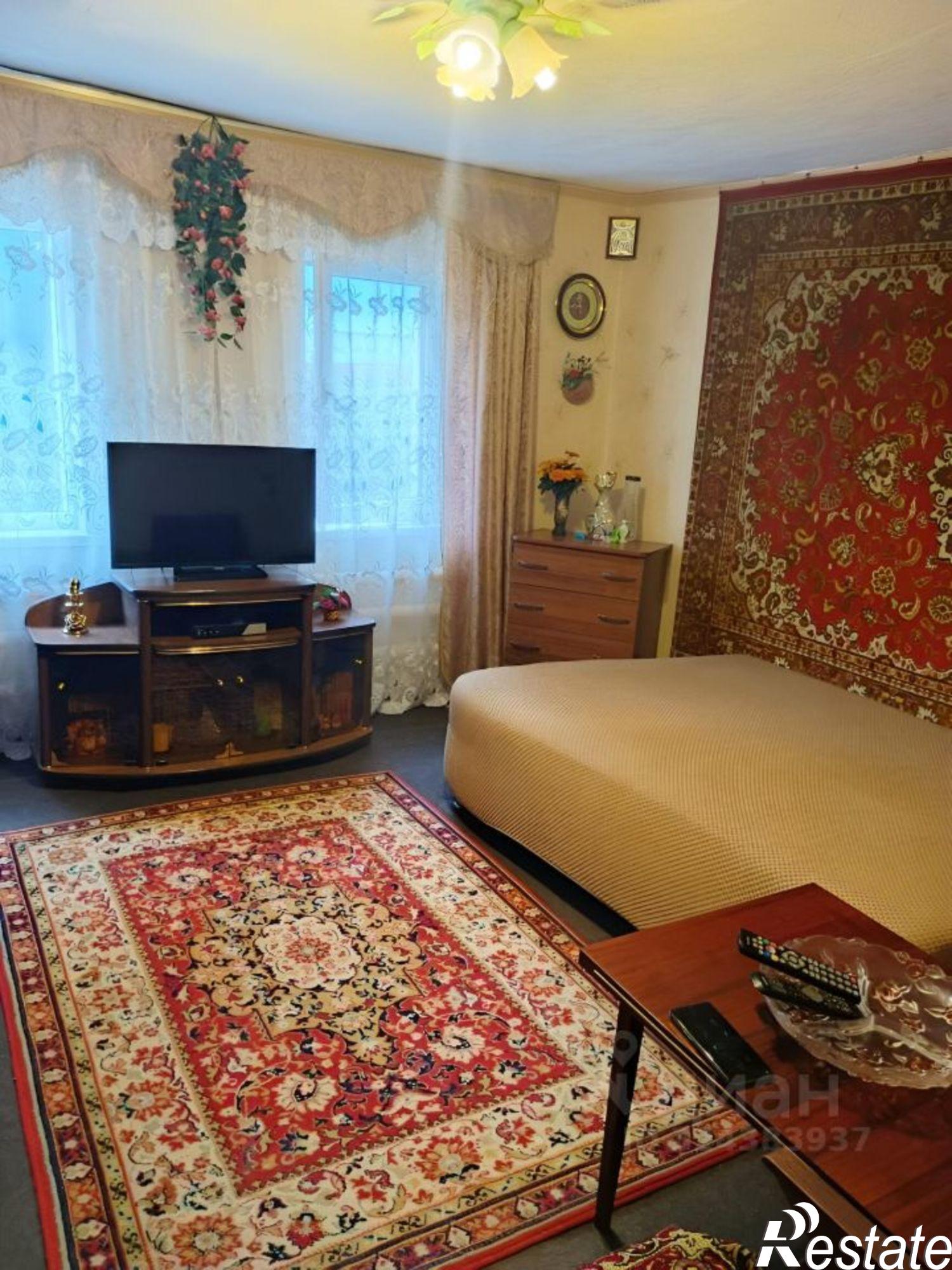 Сдать дачу, дом, коттедж за 23 000 рублей на Новозыбковский переулок, 3