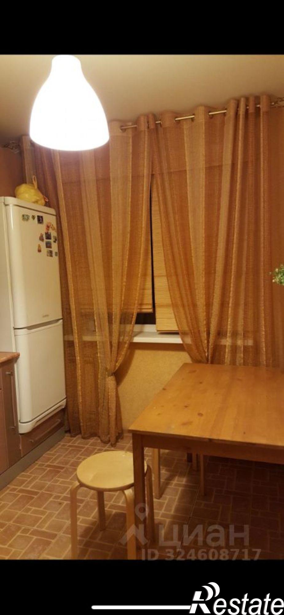 Сдать квартиру за 25 000 рублей на бульвар Комарова, 9/2