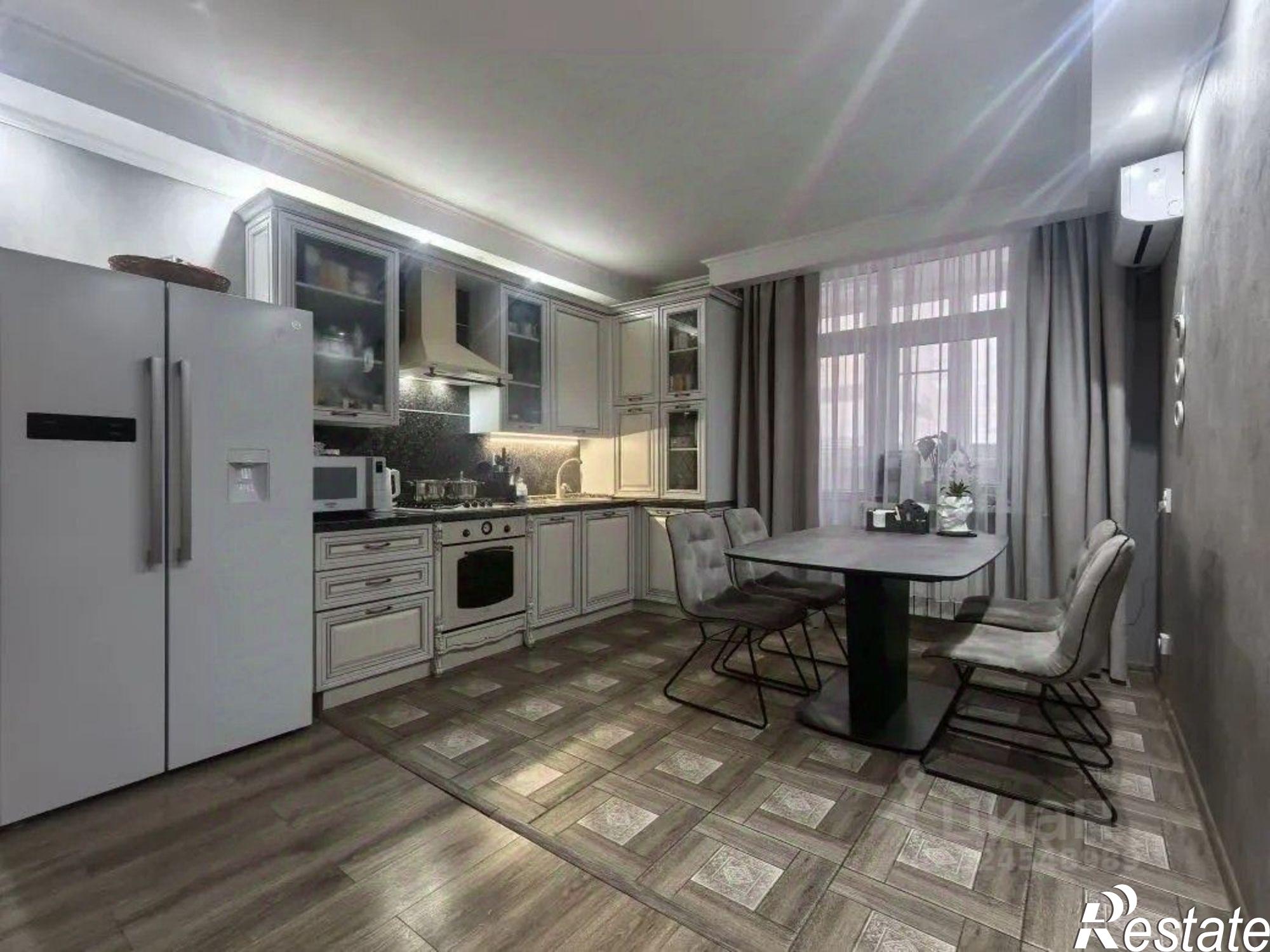 Купить квартиру за 10 900 000 рублей на 35-я линия, 87/35