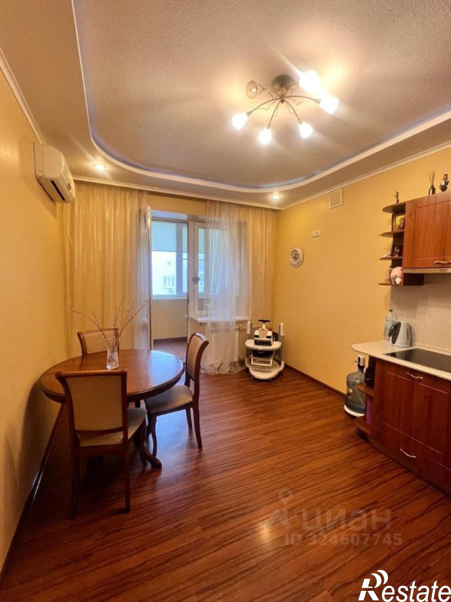 Купить квартиру за 10 000 000 рублей на 16-я линия, 16Б