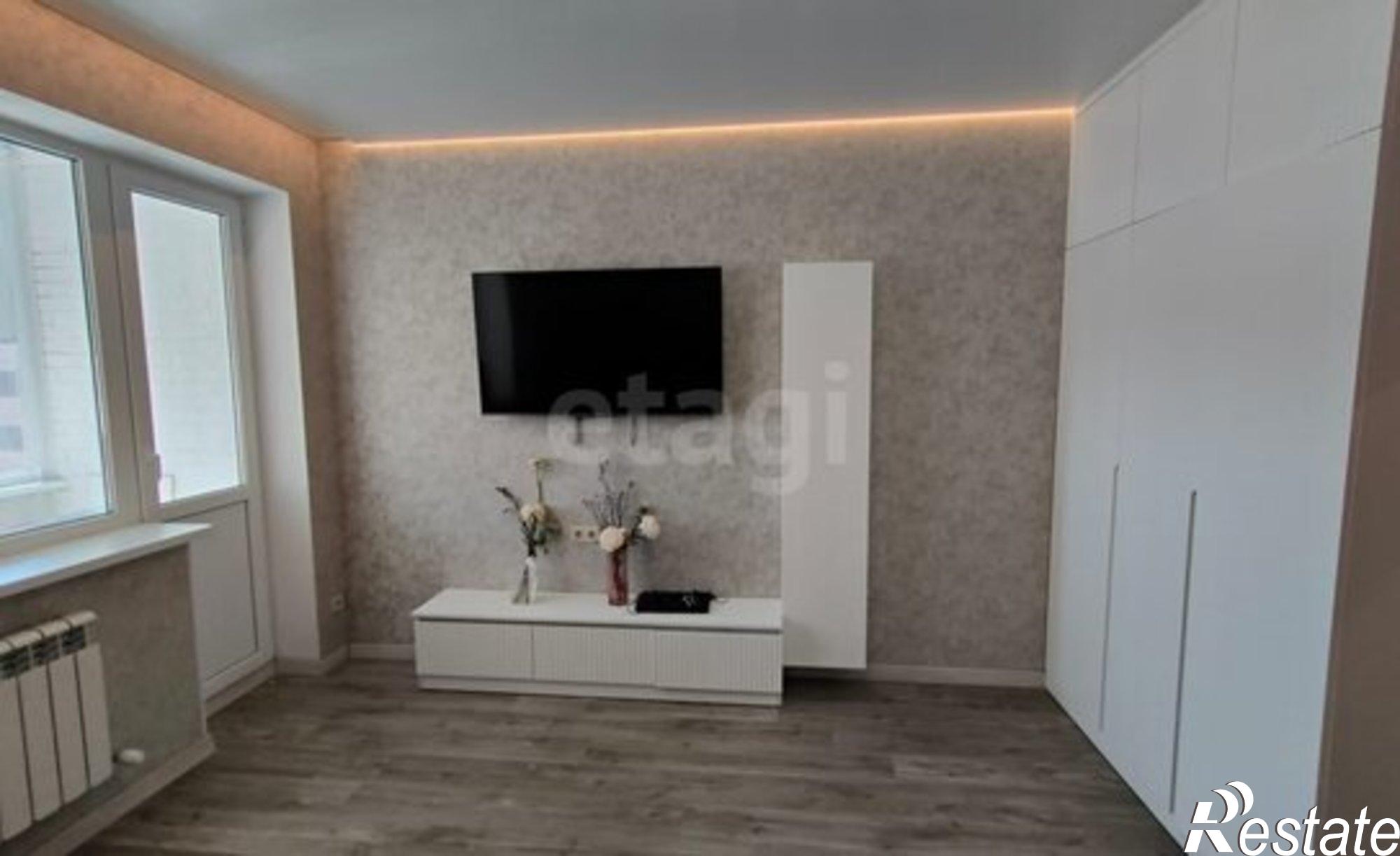 Купить квартиру за 10 900 000 рублей на улица Матросова, 35