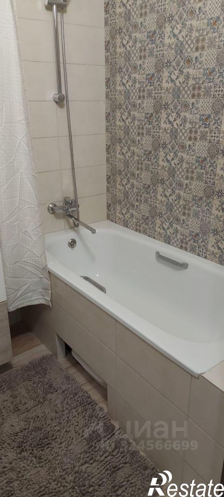 2-комн квартира ул Киргизская, 38Г,  д. 38Г