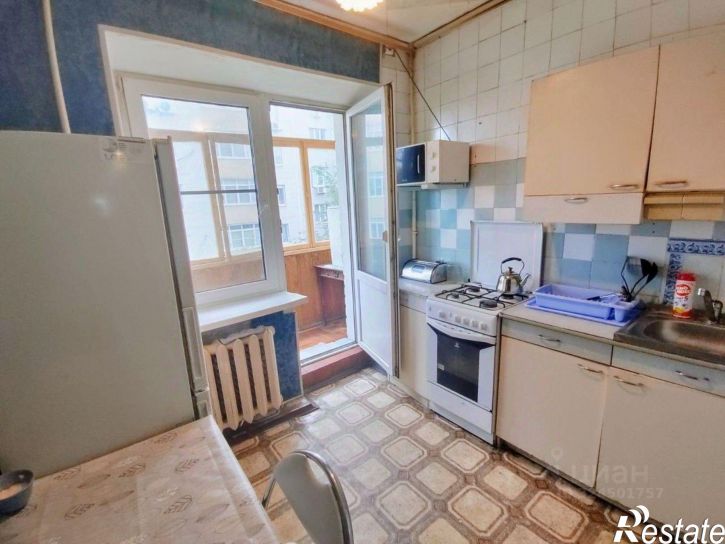 3-комн квартира ул Закруткина, 47/4,  д. 47/4