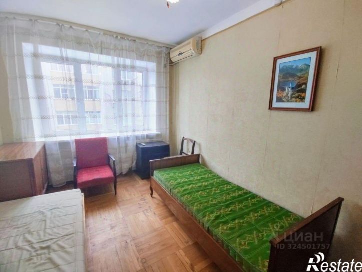 3-комн квартира ул Закруткина, 47/4,  д. 47/4