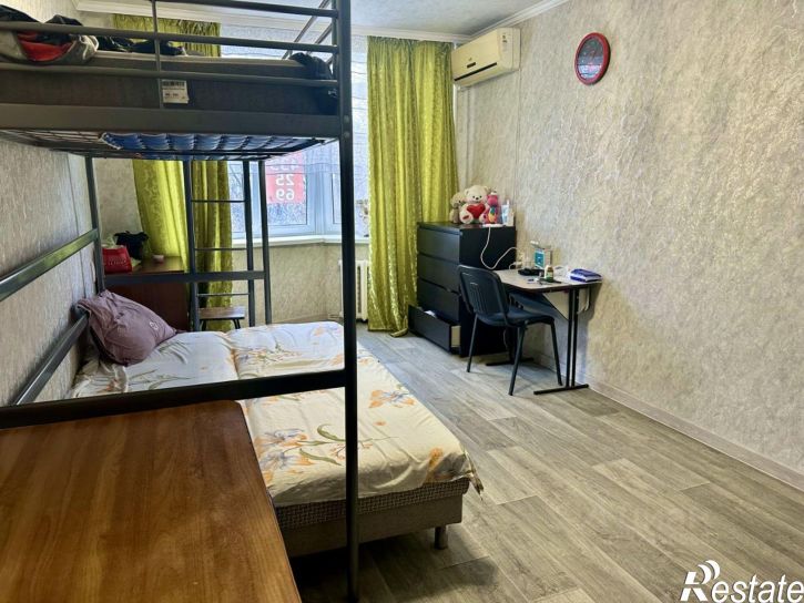 Комната проспект Шолохова, 264,  д. 264