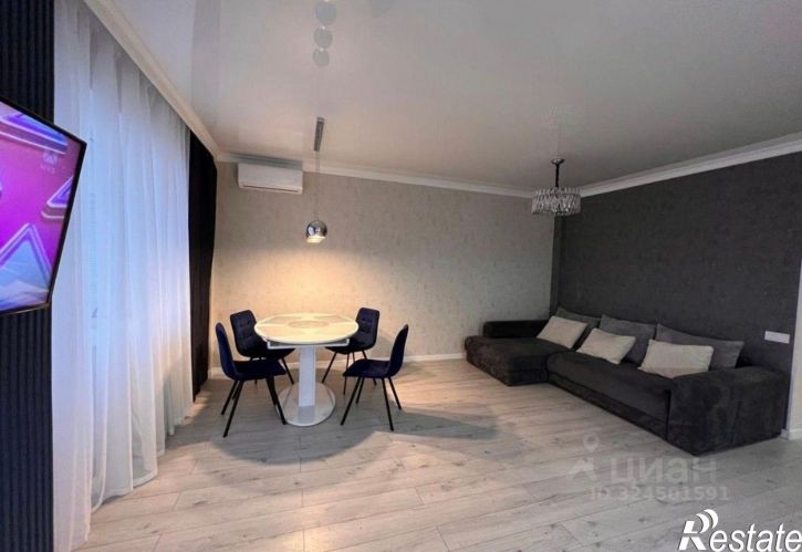 2-комн квартира бульвар Комарова, 16/5,  д. 16/5