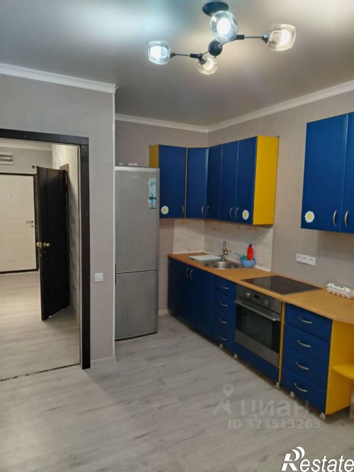 2-комн квартира улица Нансена, 103/1 с8,  д. 103/1 с8