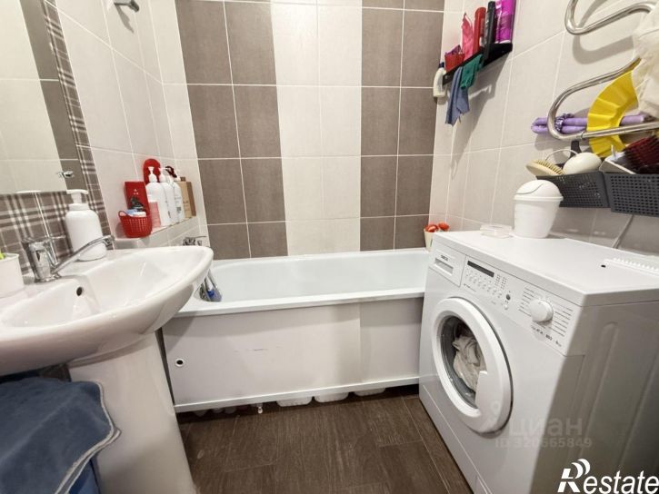 2-комн квартира улица Еляна, 40,  д. 40