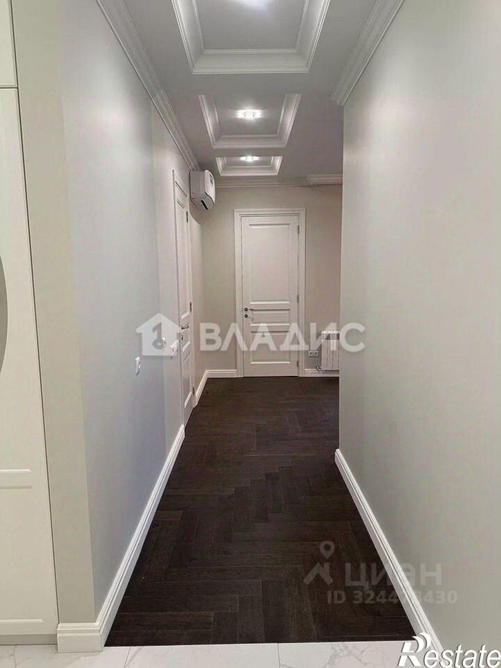 3-комн квартира улица Максима Горького, 242,  д. 242