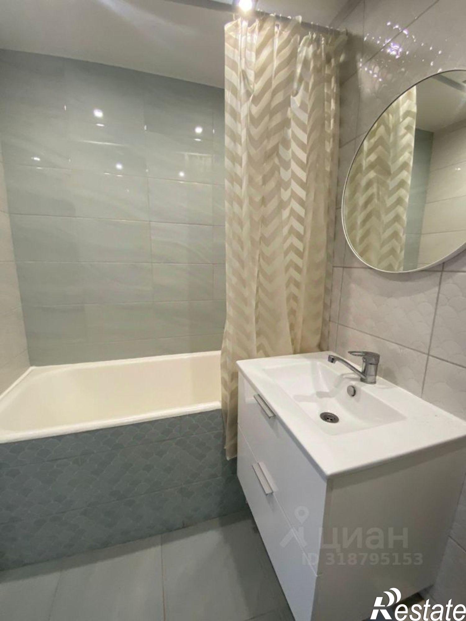 Сдать квартиру за 25 000 рублей на ул Таганрогская, 139/7