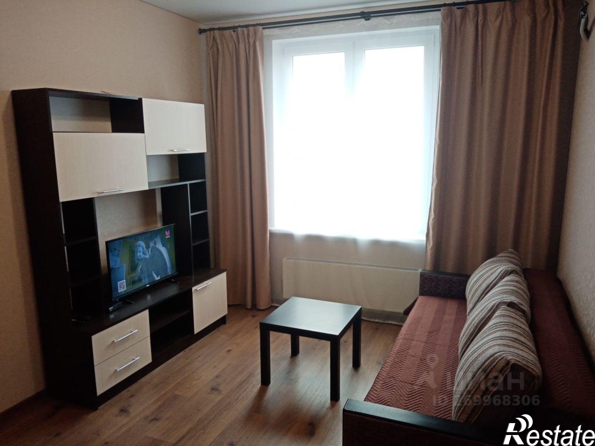 Сдать квартиру за 25 000 рублей на ул Еляна, 66