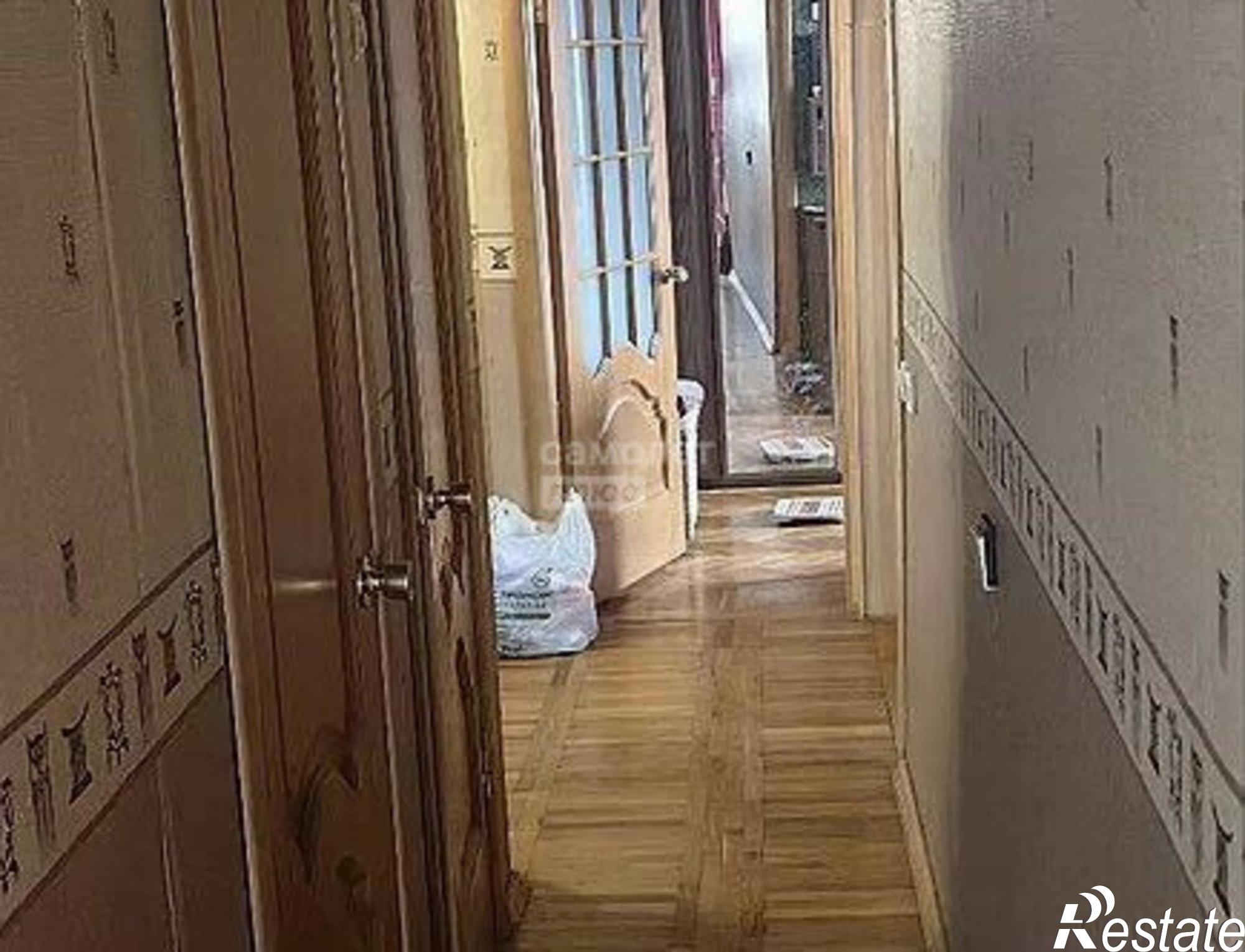 Купить квартиру за 9 800 000 рублей на улица Варфоломеева, 274