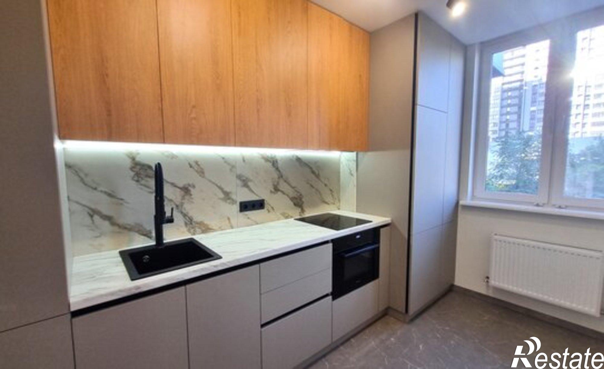 Купить квартиру за 8 100 000 рублей на пр-кт Соколова, 68