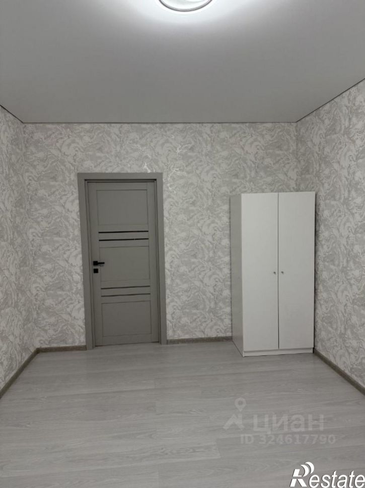 3-комн квартира улица Нансена, 83 с5,  д. 83 с5