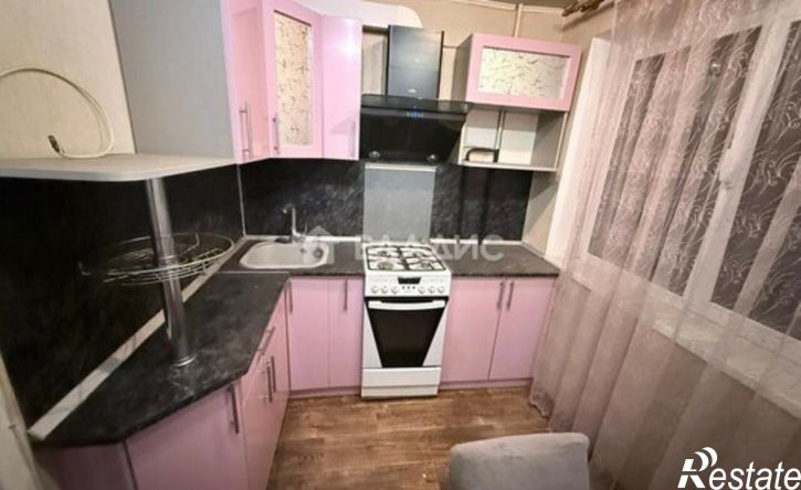 2-комн квартира пр-кт 40-летия Победы, 69/8,  д. 69/8