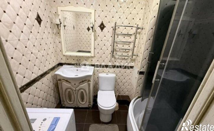 2-комн квартира пр-кт 40-летия Победы, 69/8,  д. 69/8