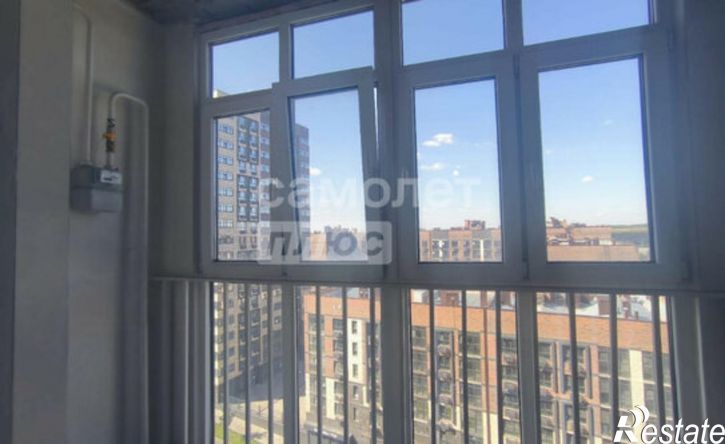 3-комн квартира проспект 40-летия Победы, 111/2с2